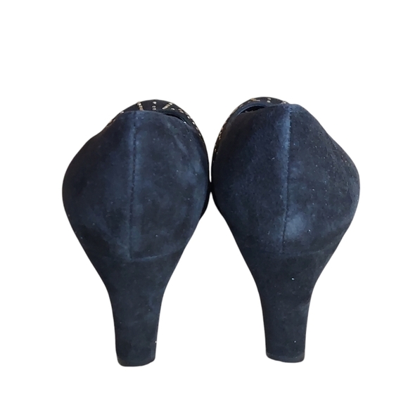 Van Eli Frenzy Black Suede Upper Gold Studs Platform Heels - Picture 8 of 16